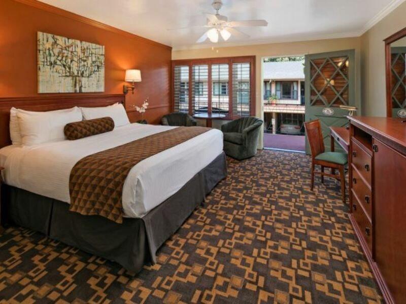 Brisas Del Mar Inn At The Beach Santa Barbara Exterior photo