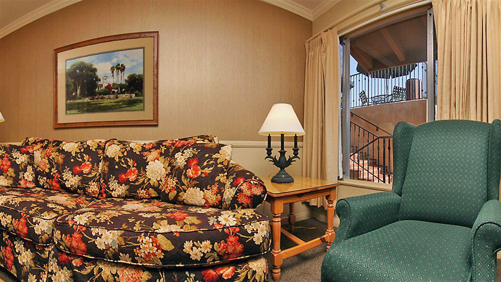 Brisas Del Mar Inn At The Beach Santa Barbara Exterior photo