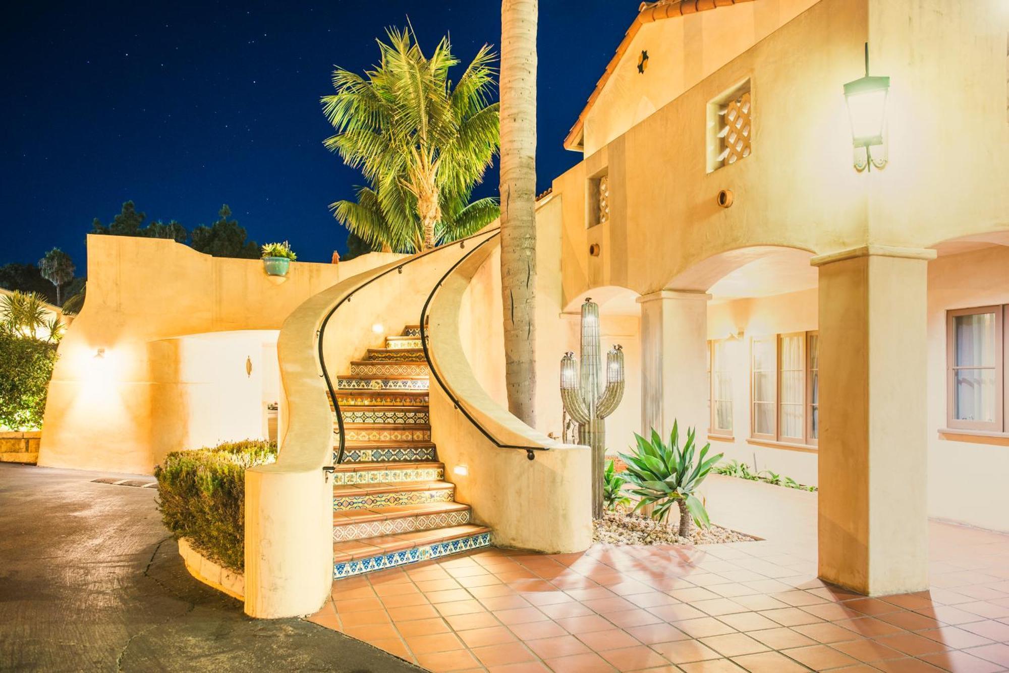 Brisas Del Mar Inn At The Beach Santa Barbara Exterior photo